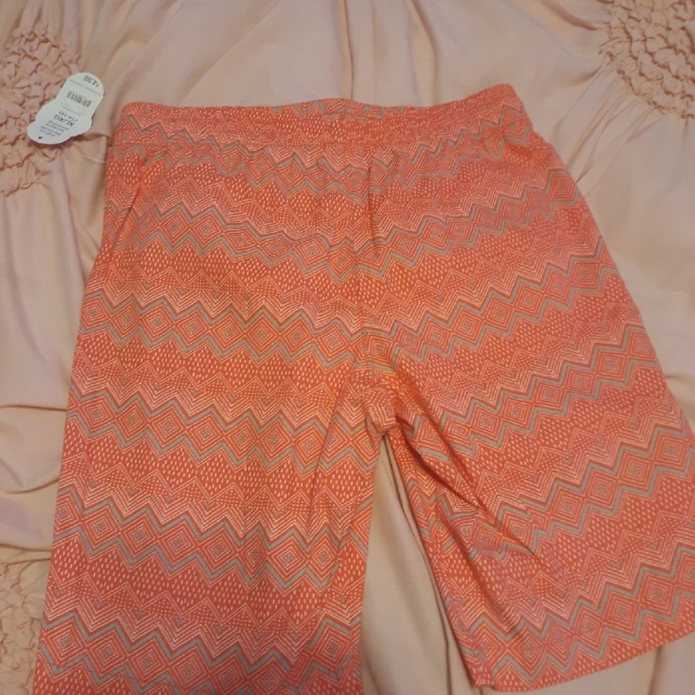 Pattern Girls Shorts - Picture 2 of 2